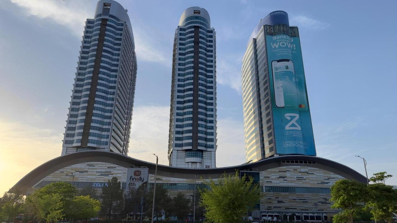 Centaurus Apartments Islámábád Exteriér fotografie